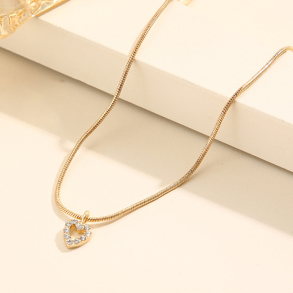 Eloria Necklace