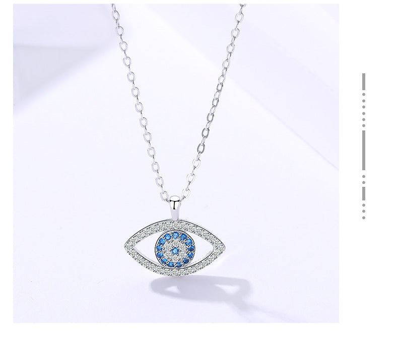 Étoile Necklace