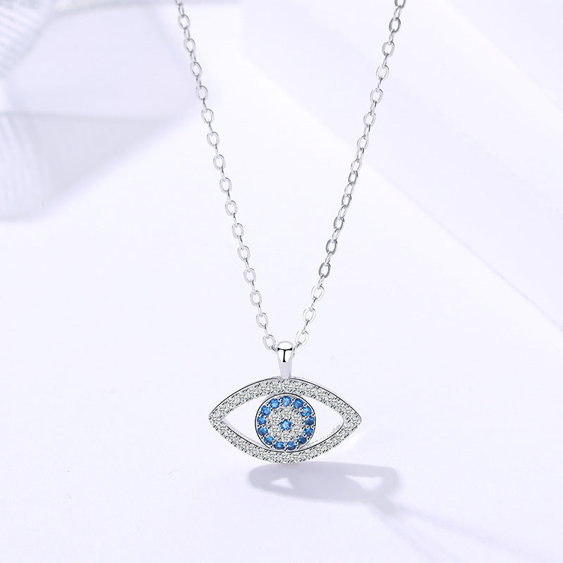 Étoile Necklace