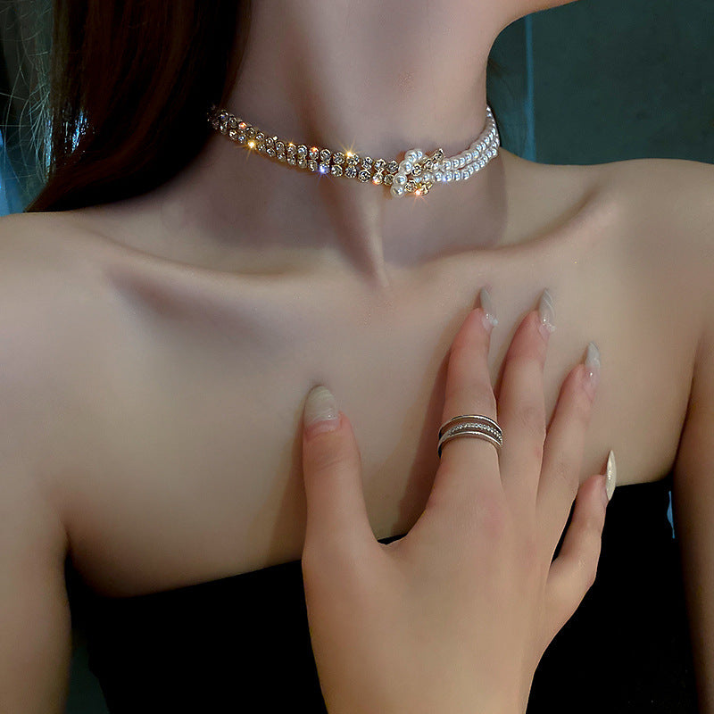 Virelle Necklace