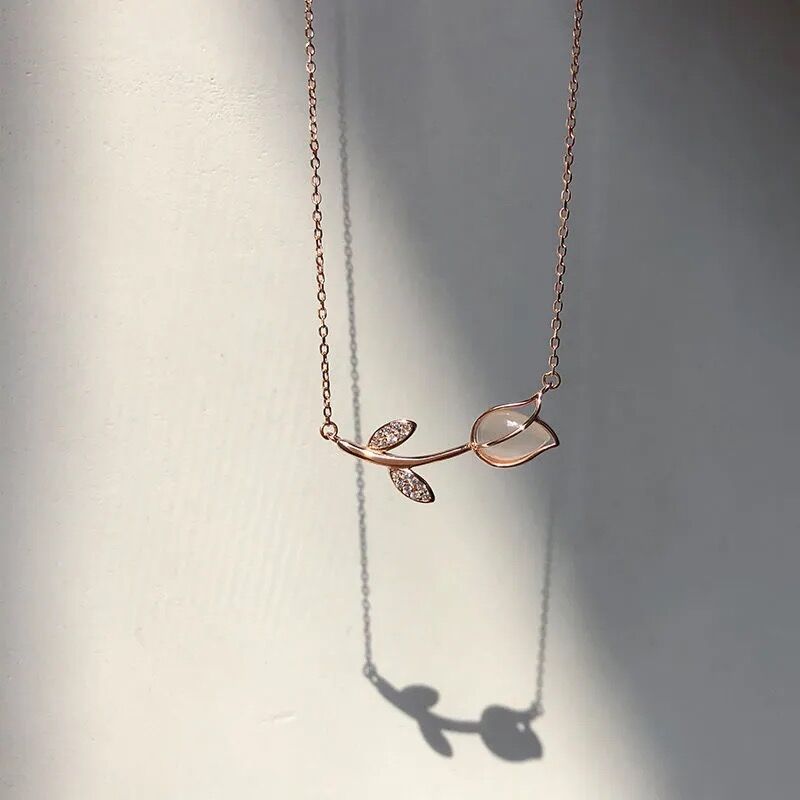 Amara Necklace