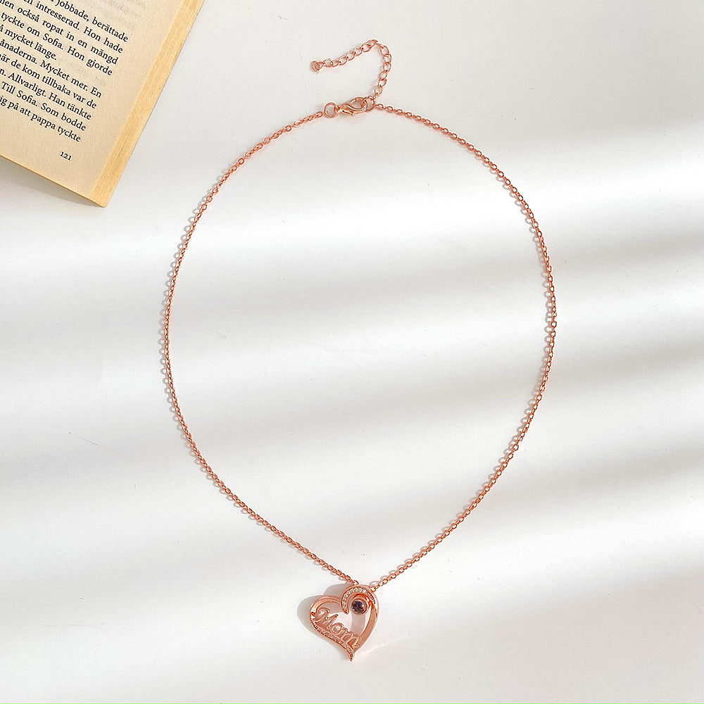Céleste Mama Necklace