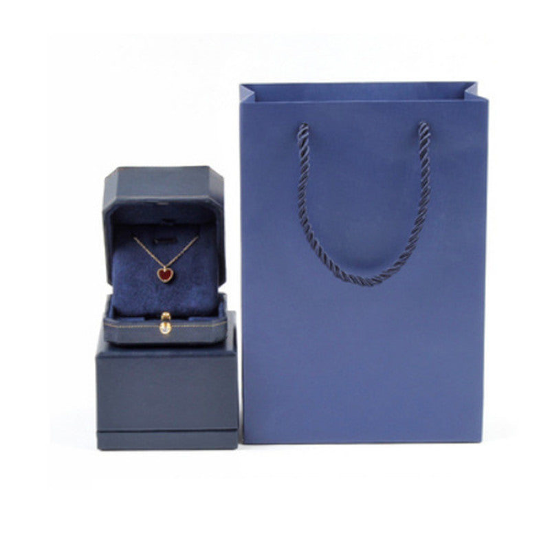 Sérénité Heart Necklace