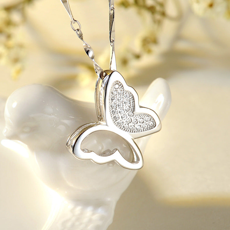 Isaline Butterfly Necklace