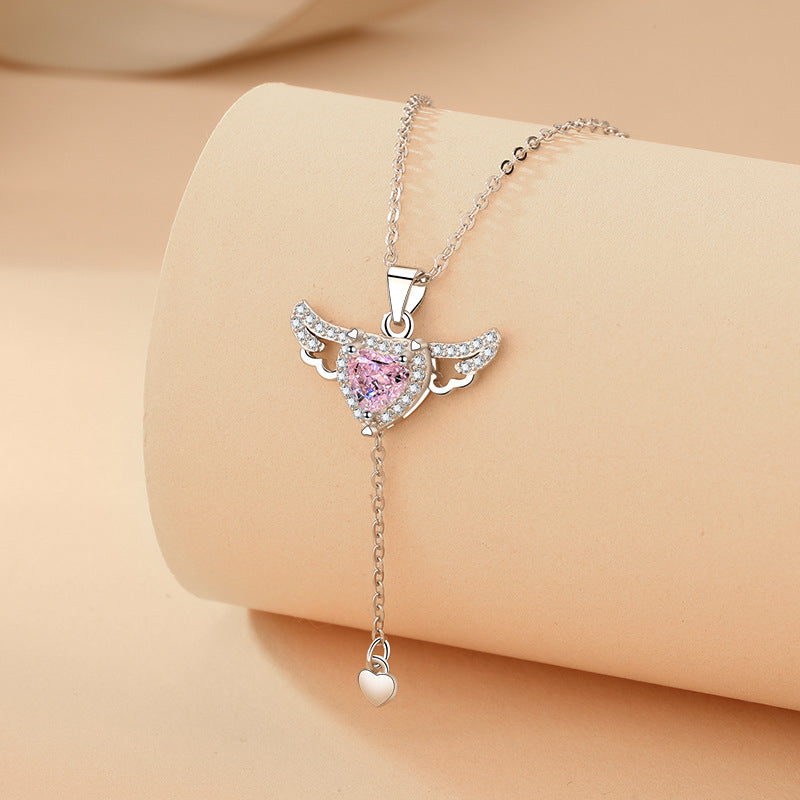 Solène Cupid Necklace
