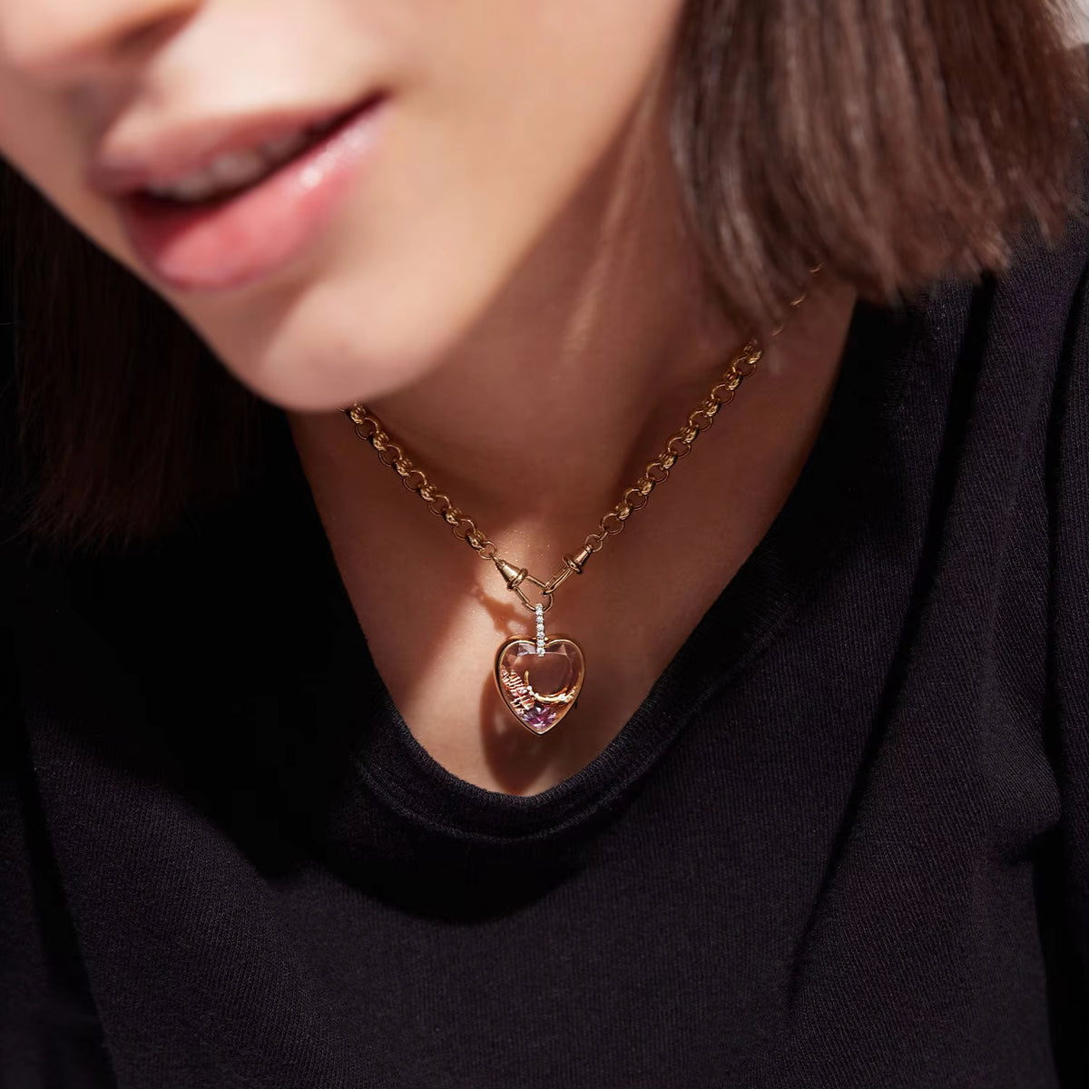 Adorné Amulet -  Box Necklace