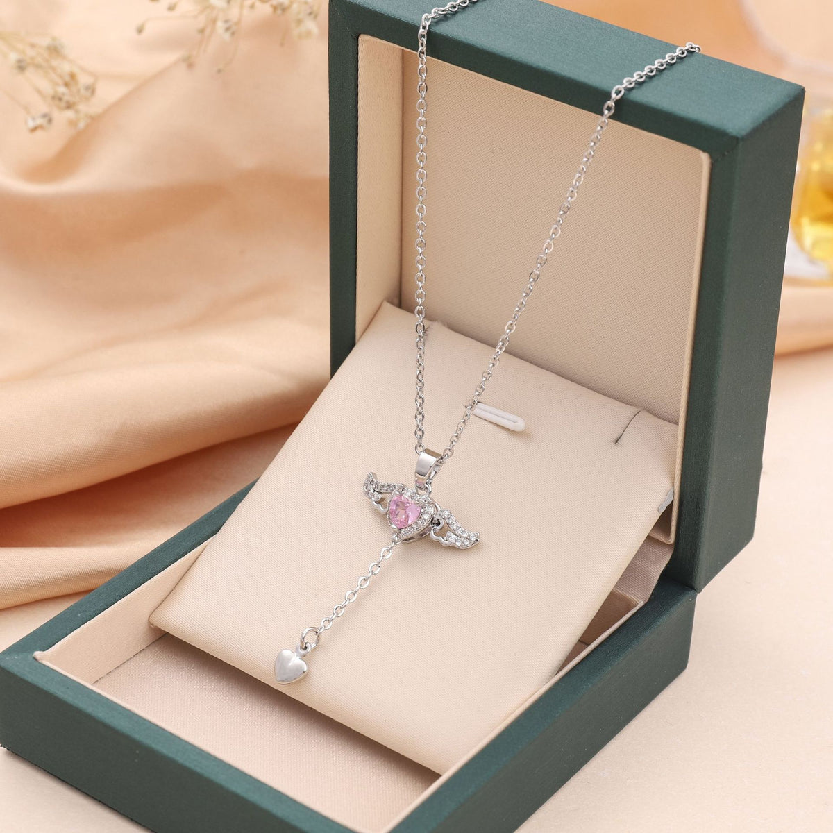 Solène Cupid Necklace